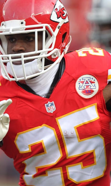3 in the Kee: Jamaal Charles has Santa-like December productivity